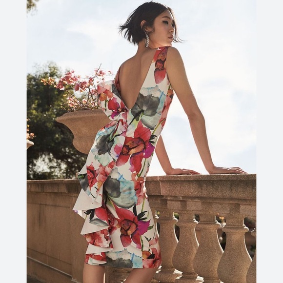 Chiara Boni Dresses & Skirts - Chiara Boni Madereh Print floral, sleeveless, plunge back midi dress, 2, NWT!